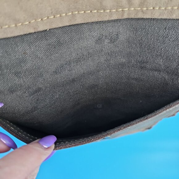 Chloe & Lex Cotton + Leather Crossbody Bag – Vintage Stamp Design - Picture 10 of 15